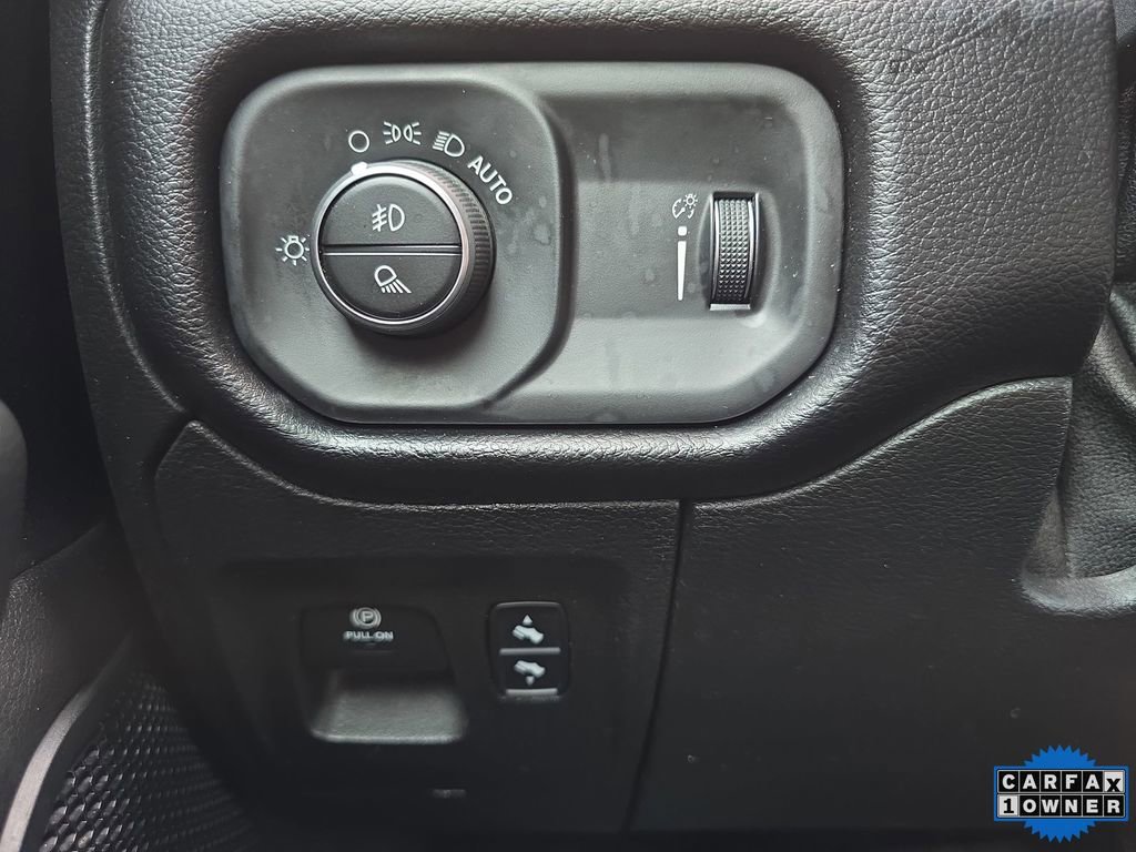 Used 2020 RAM 1500 Lone Star image 24