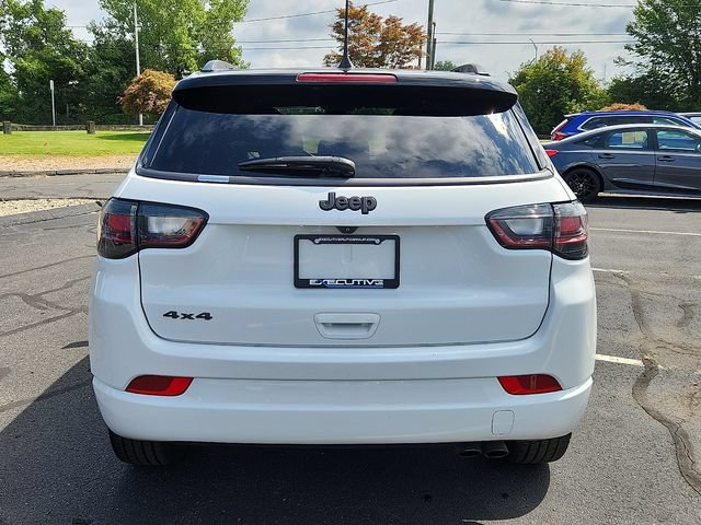 Used 2022 Jeep Compass High Altitude AWD/4WD image 5