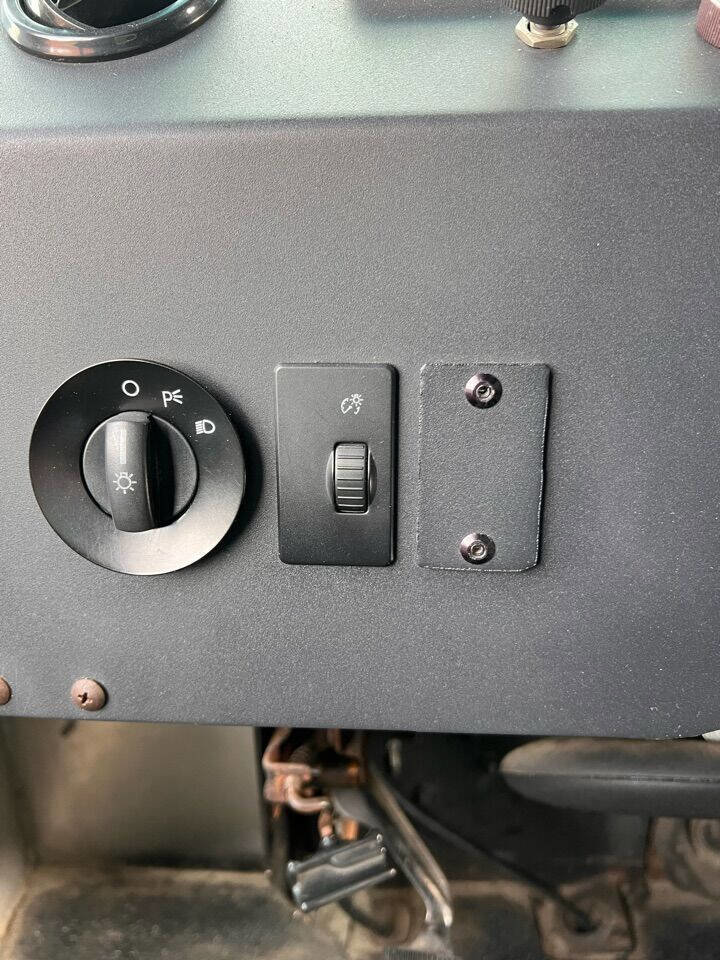 Used 2014 Ford E-350 and Econoline 350 Super Duty w/ A/C Prep Package image 16