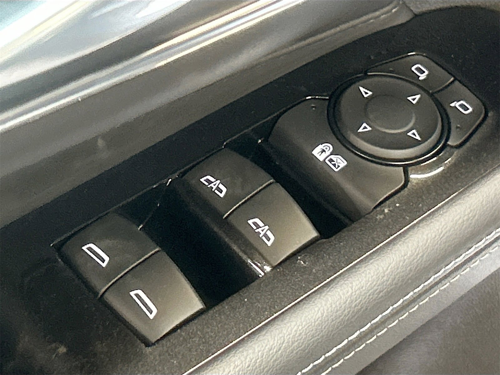 Used 2024 Cadillac CT4 Luxury image 17