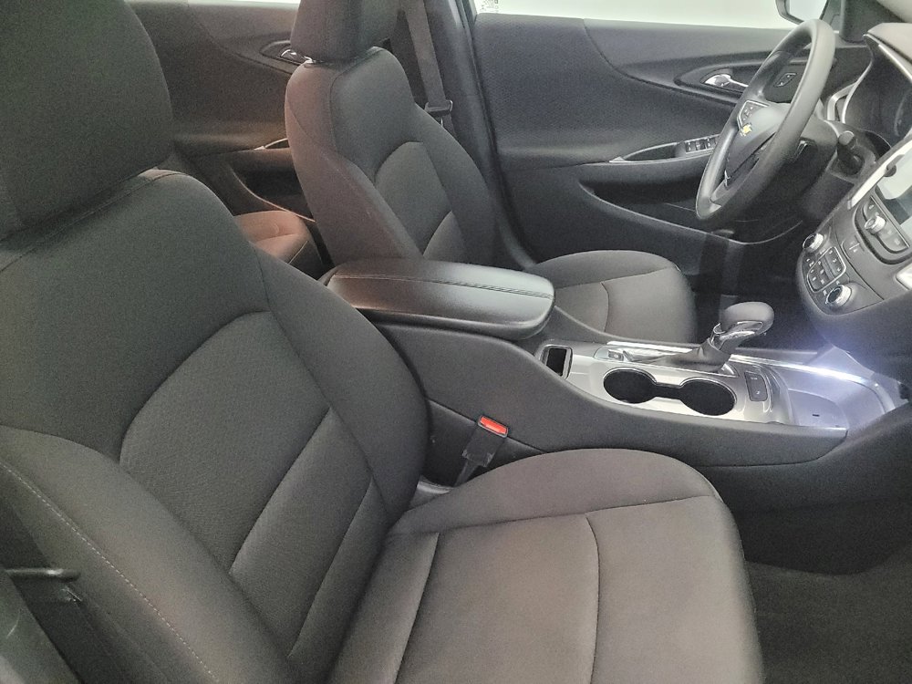 Used 2024 Chevrolet Malibu LT image 21