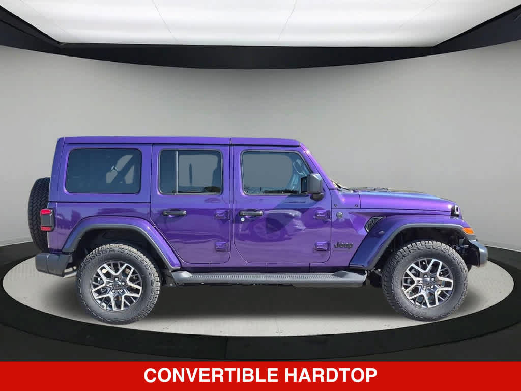 New 2026 Jeep Wrangler Unlimited Sahara AWD/4WD image 8