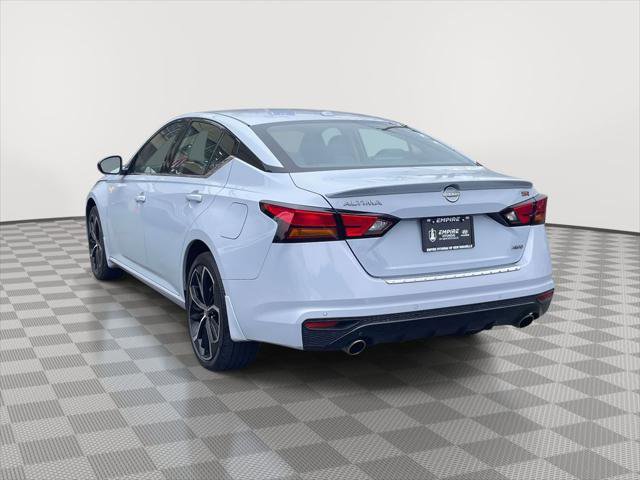 Used 2023 Nissan Altima 2.5 SR image 7