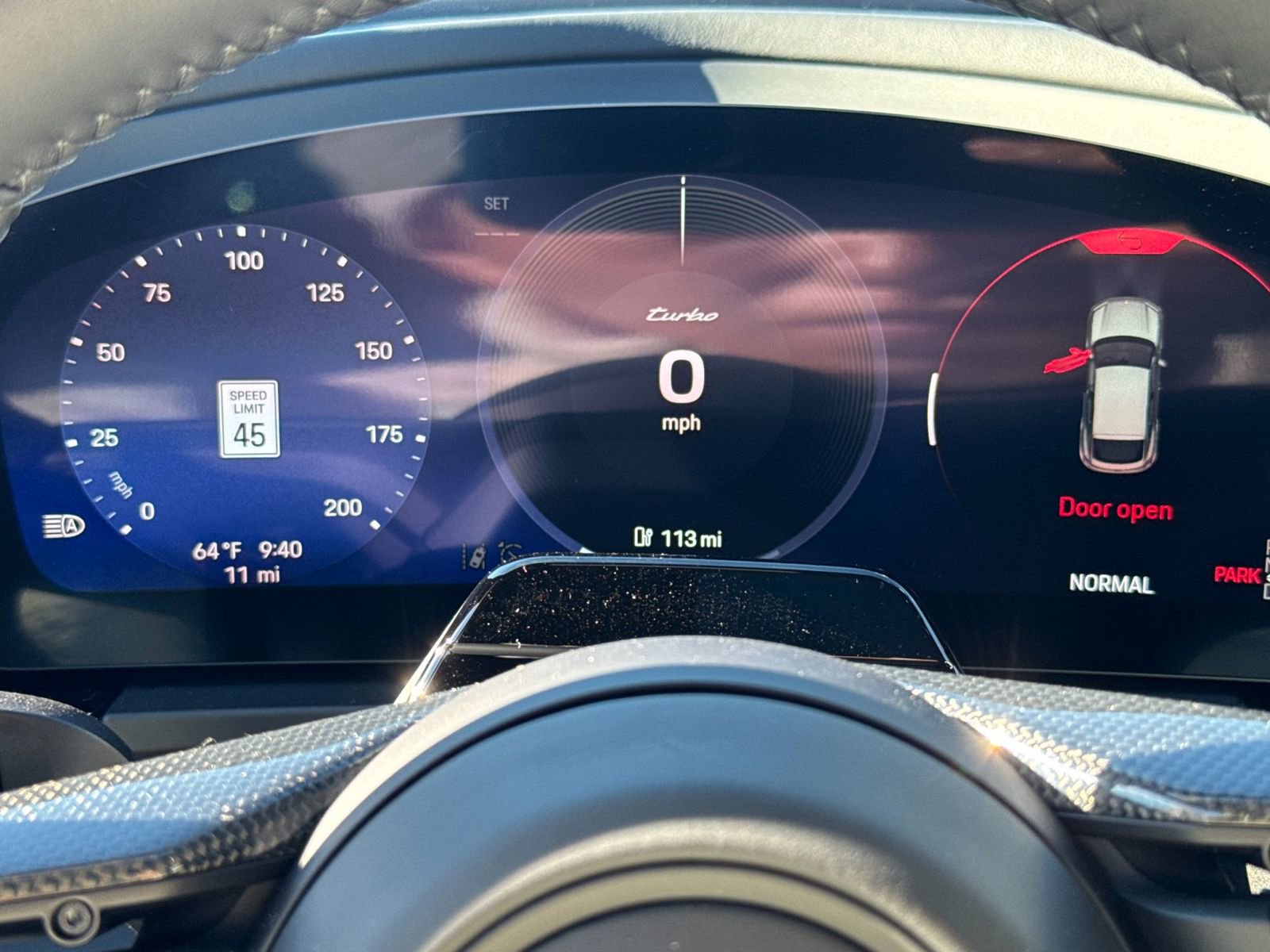 New 2026 Porsche Macan Turbo Electric image 31