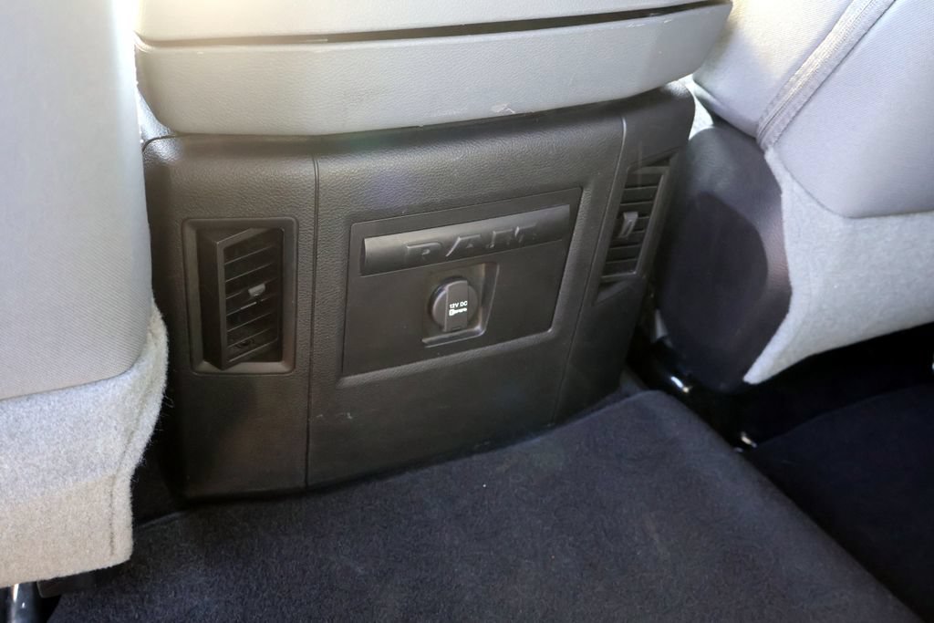 Used 2016 RAM 1500 Lone Star RWD image 15