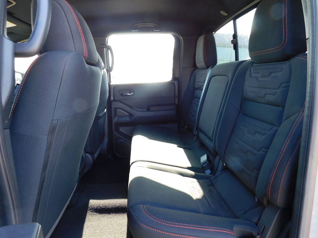 Used 2024 Nissan Frontier PRO-4X w/ Off-Road Protection Package image 14