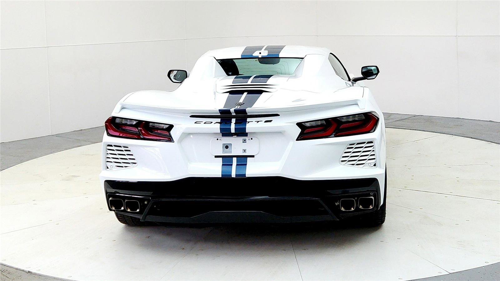 Used 2023 Chevrolet Corvette Stingray Premium Conv w/ 3LT RWD image 5