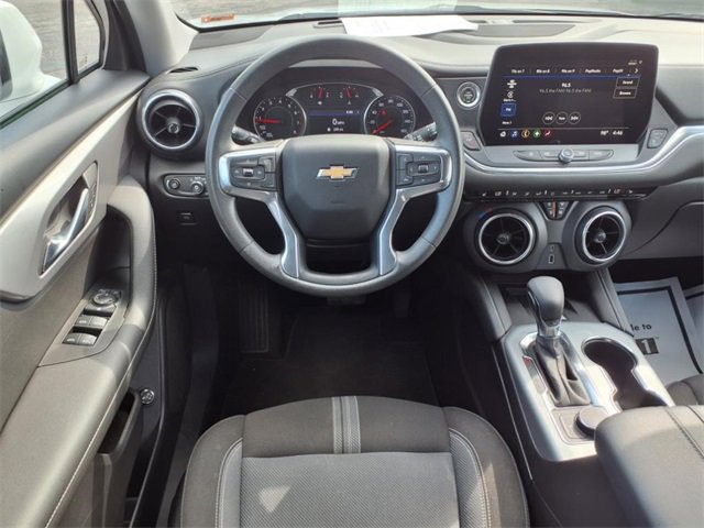 Used 2023 Chevrolet Blazer LT w/ Convenience Package image 11