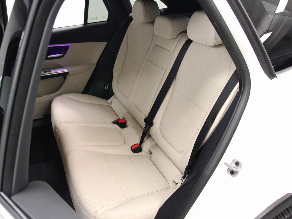 Certified 2024 Mercedes-Benz GLC 300 4MATIC image 20