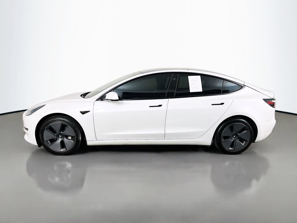 Used 2021 Tesla Model 3 Standard Range Plus RWD image 5