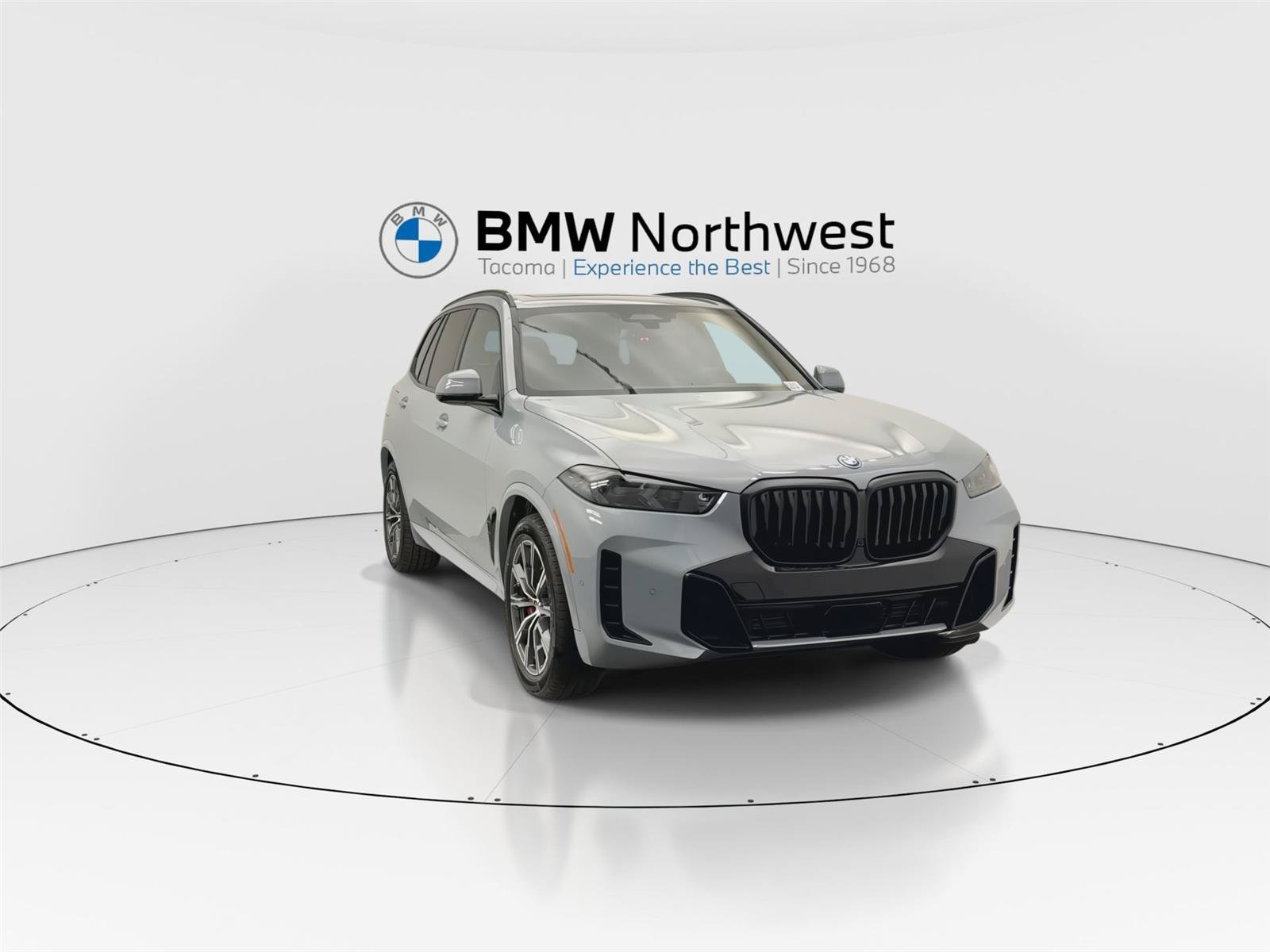 New 2026 BMW X5 xDrive50e w/ M Sport Package AWD/4WD image 7
