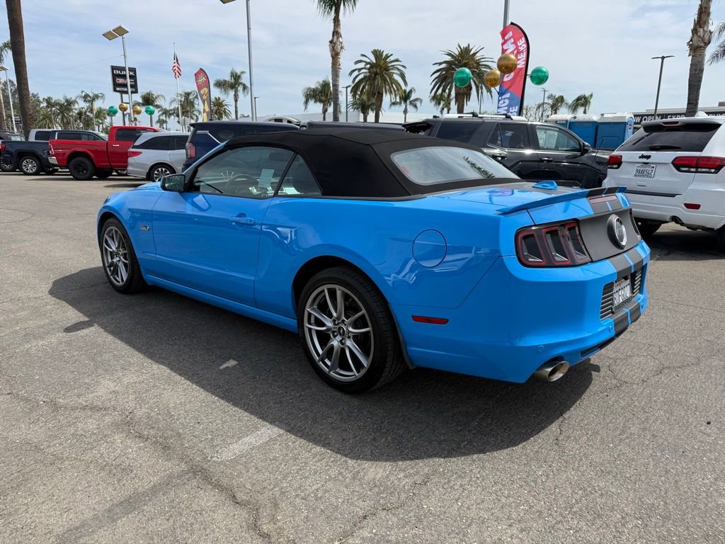 Used 2013 Ford Mustang GT Premium w/ Brembo Brake Pkg image 5