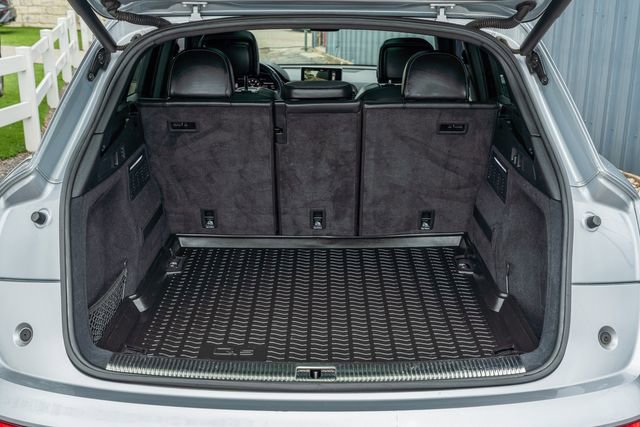 Used 2018 Audi SQ5 Prestige w/ Prestige Package image 14