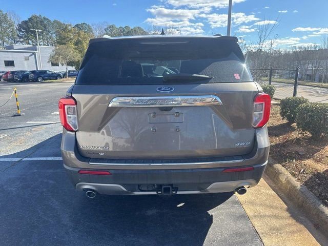 Used 2021 Ford Explorer Limited w/ Equipment Group 301A image 3
