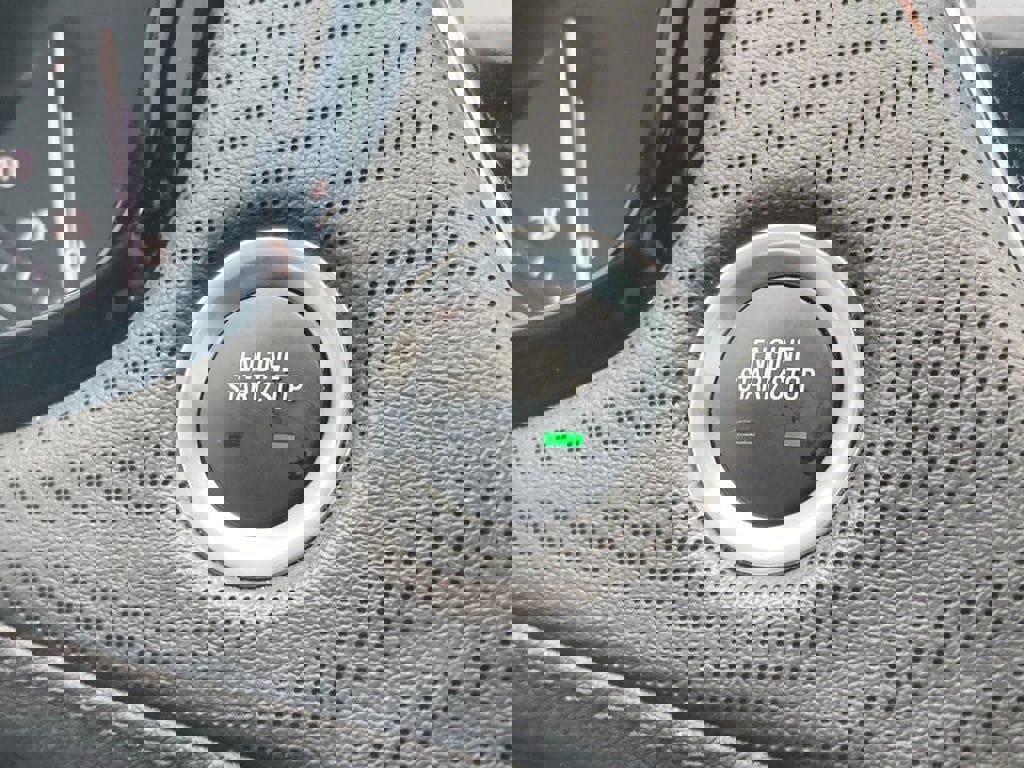 Used 2023 Cadillac XT5 Premium Luxury w/ Technology Package FWD image 19