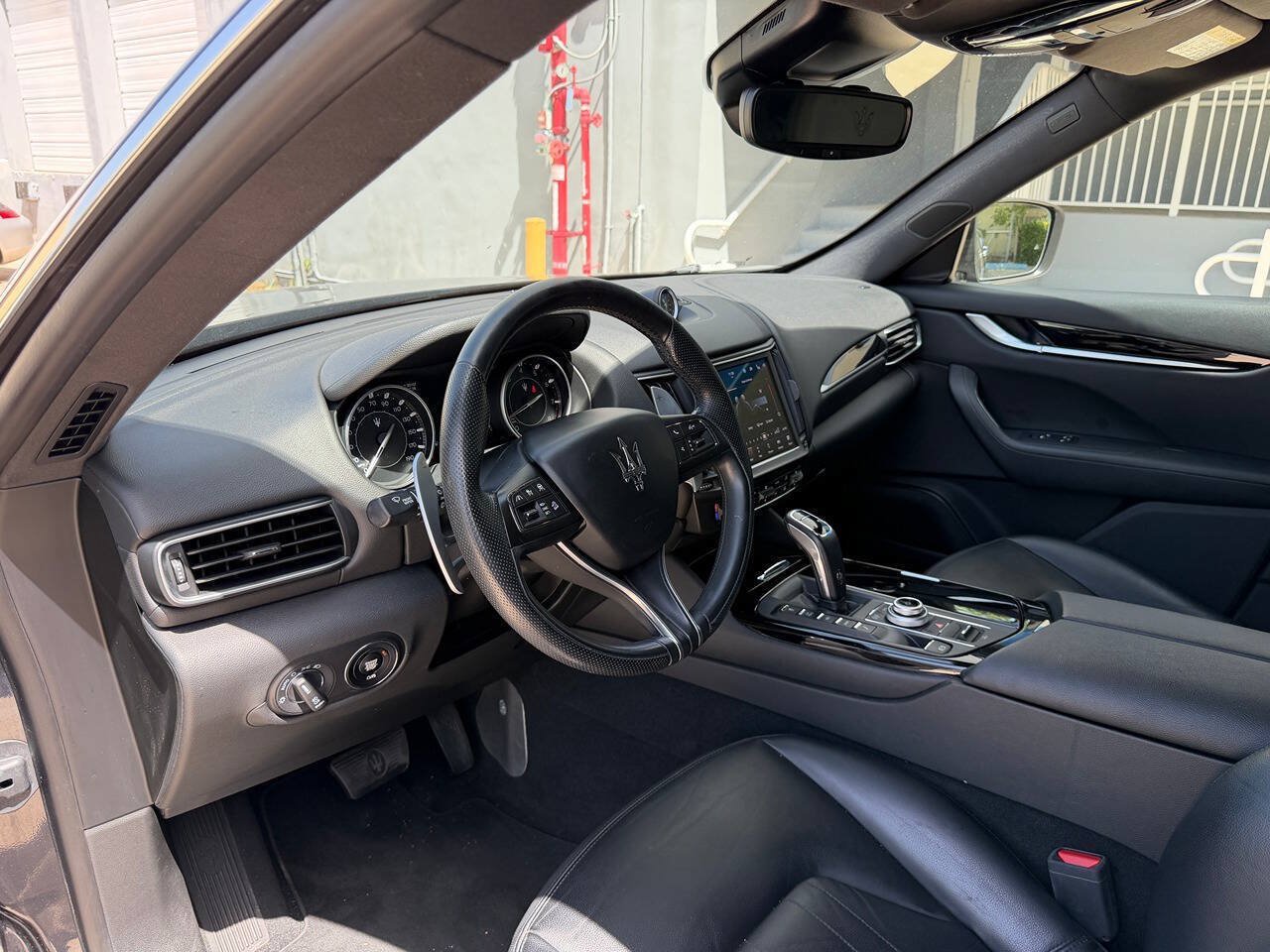 Used 2023 Maserati Levante Modena AWD/4WD image 13