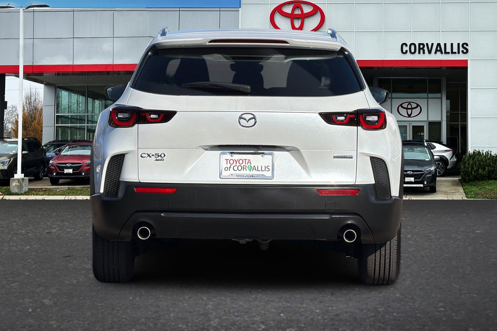 Used 2025 MAZDA CX-50 AWD 2.5 S w/ Preferred Package image 5