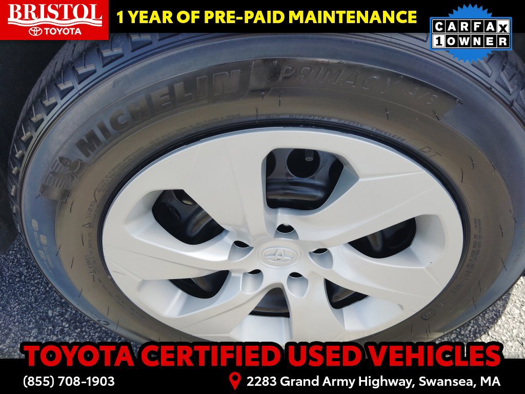 Certified 2025 Toyota RAV4 LE AWD/4WD image 10