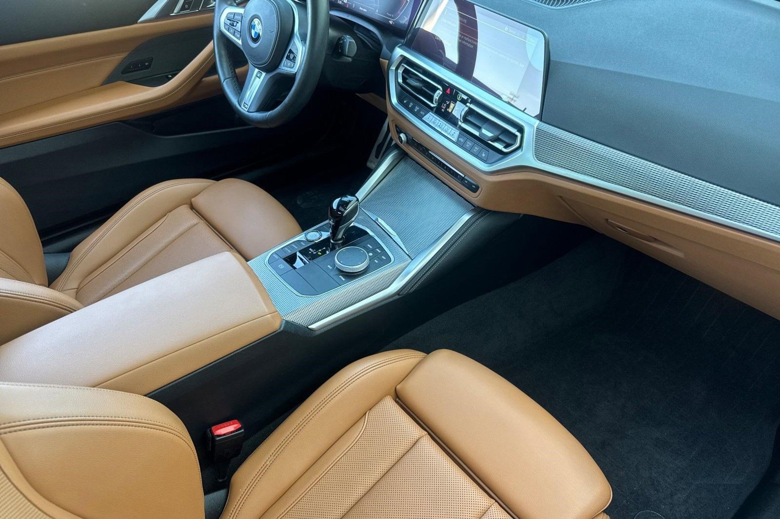 Used 2022 BMW M440i Coupe w/ M Carbon Exterior Package image 32