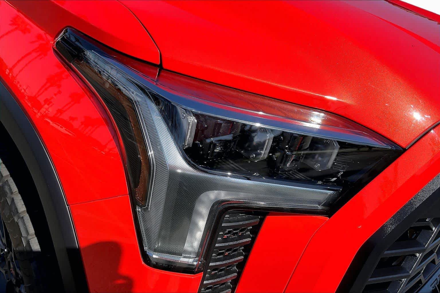 Used 2024 Toyota Tundra Limited w/ TRD Off-Road Package AWD/4WD image 27