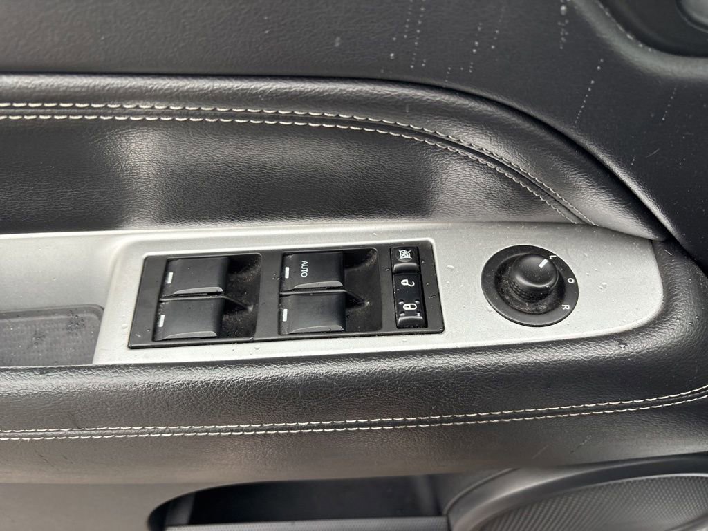 Used 2017 Jeep Compass High Altitude AWD/4WD image 17