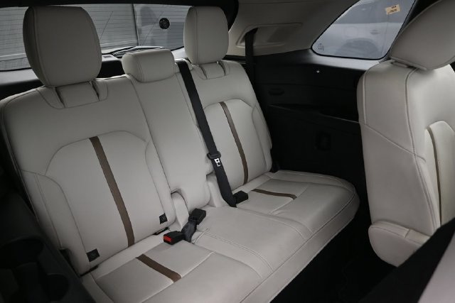 Certified 2024 MAZDA CX-90 Plug-In Hybrid w/ Premium Plus AWD/4WD image 12