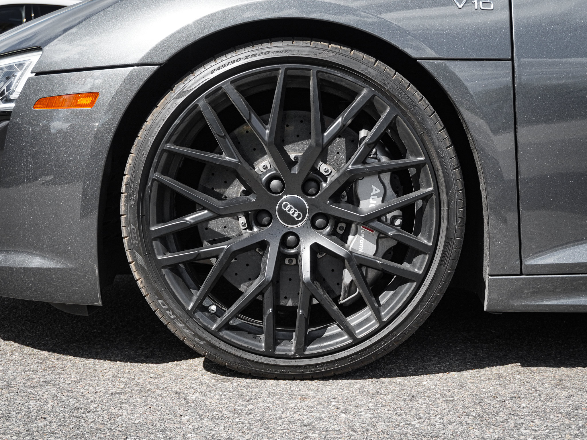 Used 2017 Audi R8 V10 plus AWD/4WD image 13