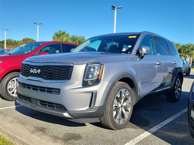 Certified 2022 Kia Telluride EX w/ EX Premium Package image 5