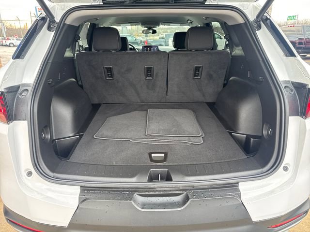 Certified 2023 Chevrolet Blazer LT w/ Convenience Package image 26