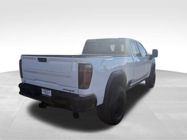 Used 2024 GMC Sierra 2500 AT4X image 5