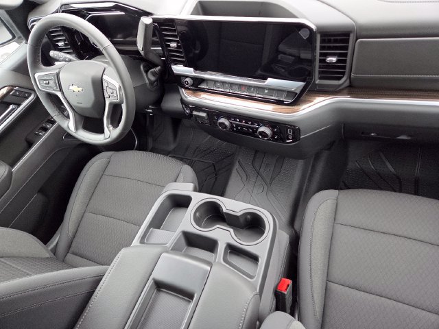 New 2026 Chevrolet Silverado 1500 LT w/ Convenience Package II AWD/4WD image 20