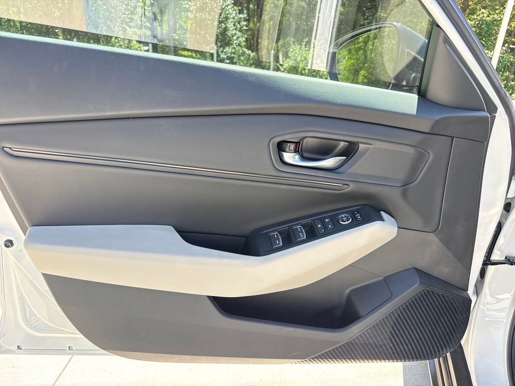 Certified 2025 Honda Accord SE image 14