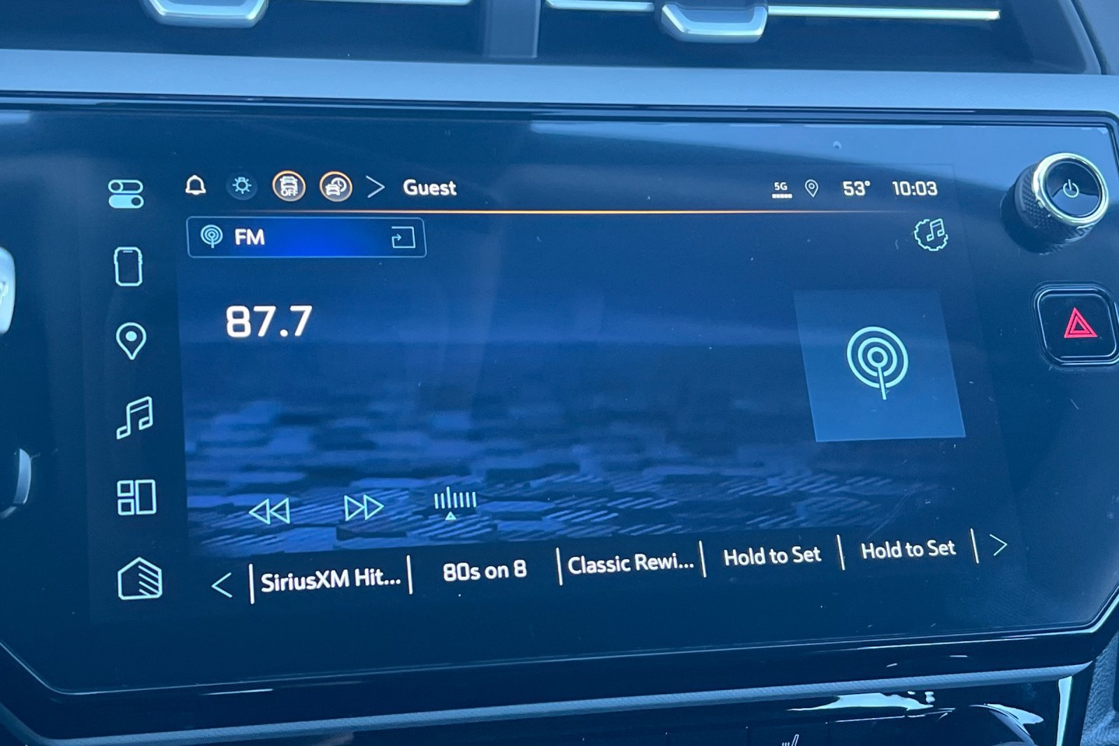 New 2027 Chevrolet Bolt LT w/ Comfort Package FWD image 15