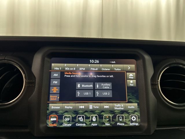 Used 2021 Jeep Wrangler Unlimited Sahara AWD/4WD image 13