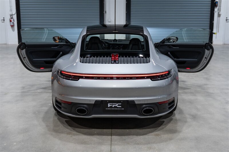 Used 2024 Porsche 911 Carrera T RWD image 37