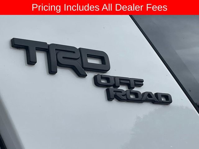 Used 2023 Toyota 4Runner TRD Off-Road Premium w/ Moonroof Package AWD/4WD image 4