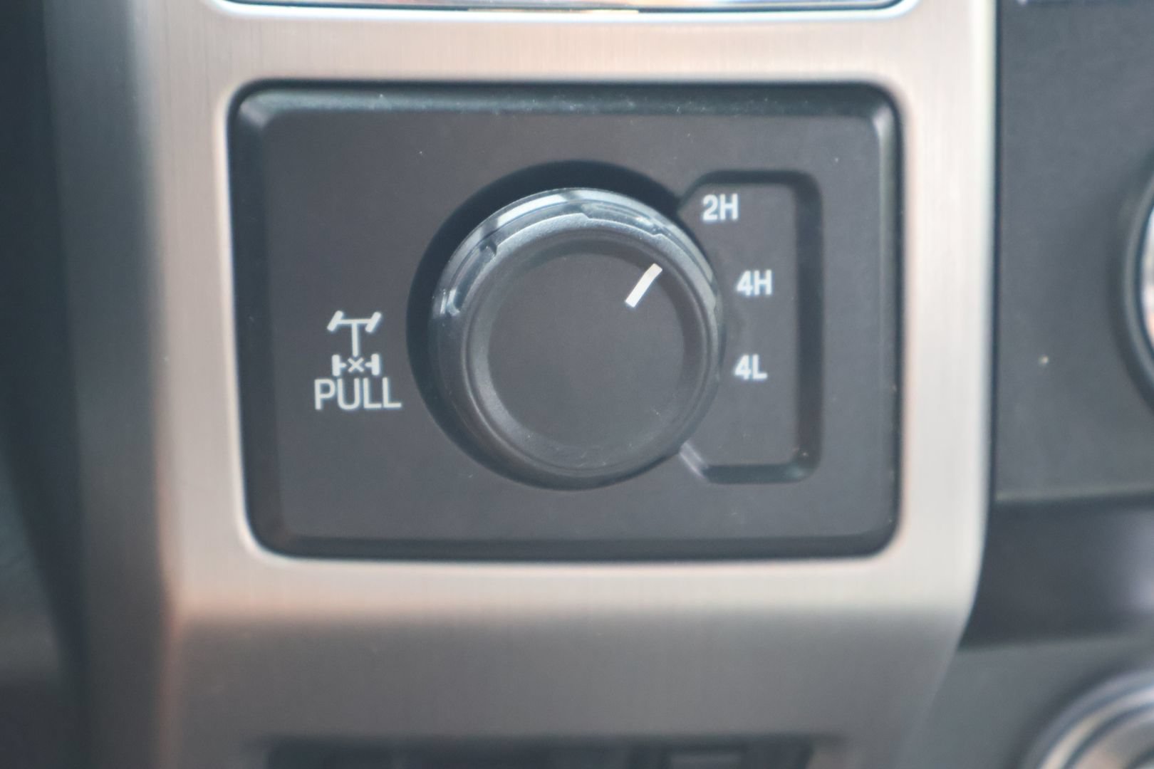 Used 2020 Ford F250 Platinum w/ Tremor Off-Road Package AWD/4WD image 27
