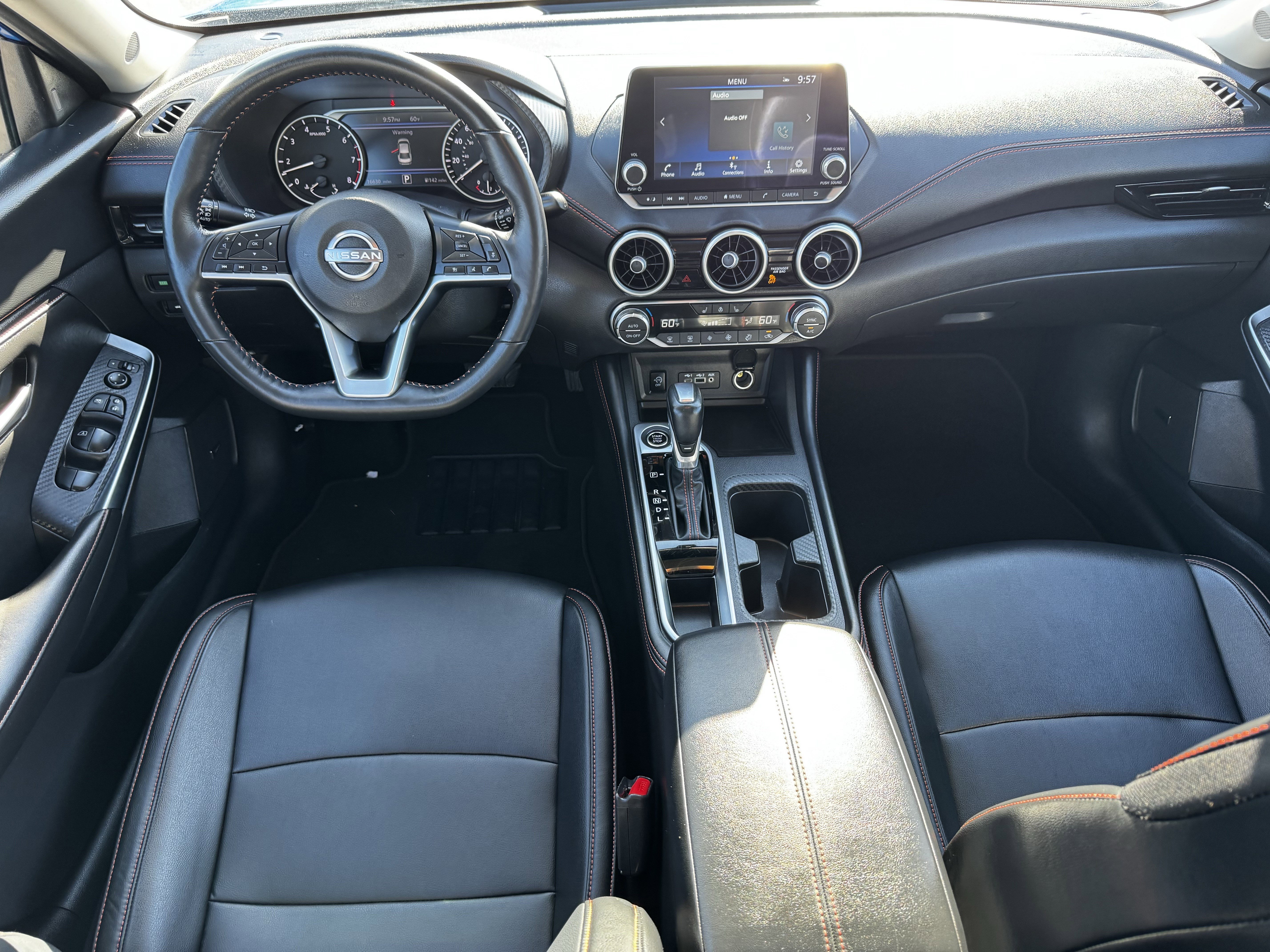 Used 2025 Nissan Sentra SR w/ SR Premium Package image 15