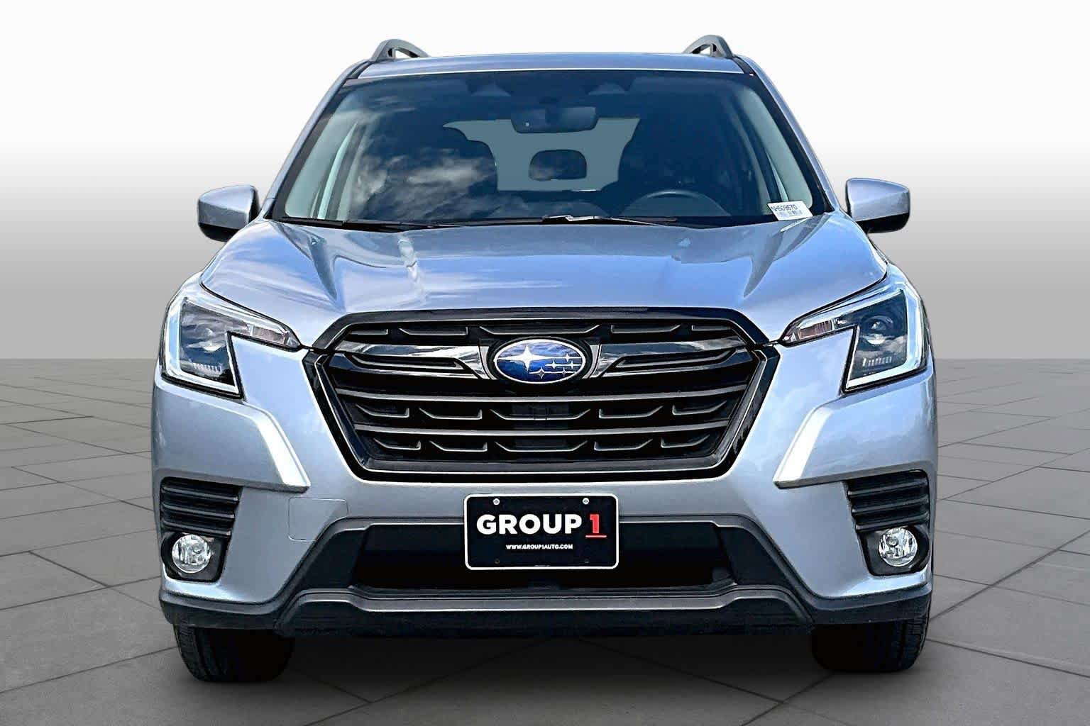 Used 2022 Subaru Forester Premium AWD/4WD image 4