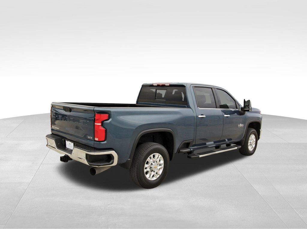 Used 2024 Chevrolet Silverado 2500 LTZ w/ LTZ Texas Edition image 4