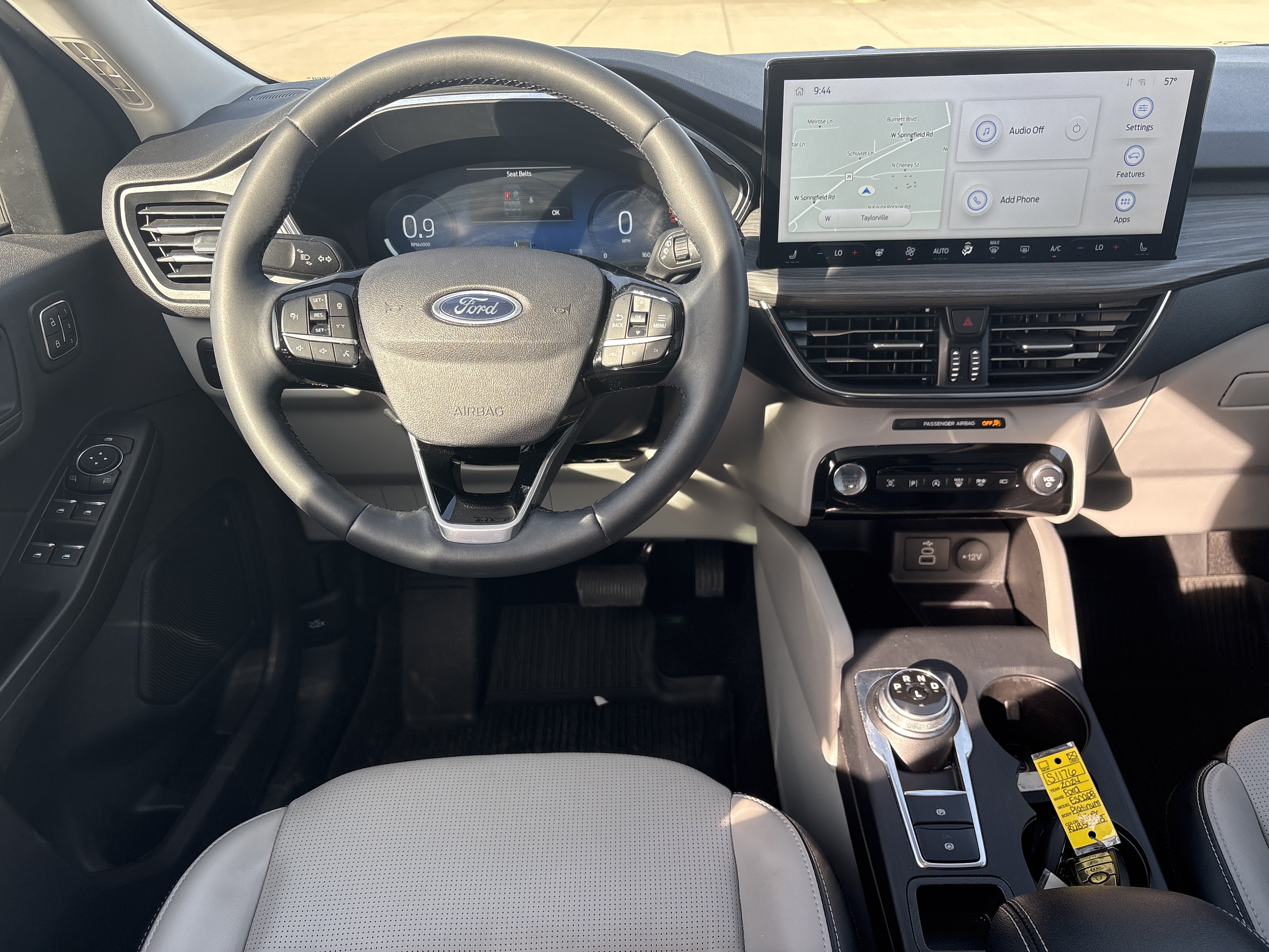 Used 2024 Ford Escape Platinum w/ Class II Trailer Tow Package AWD/4WD image 8