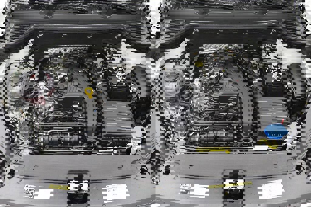 Used 2024 Volkswagen Taos SE image 25