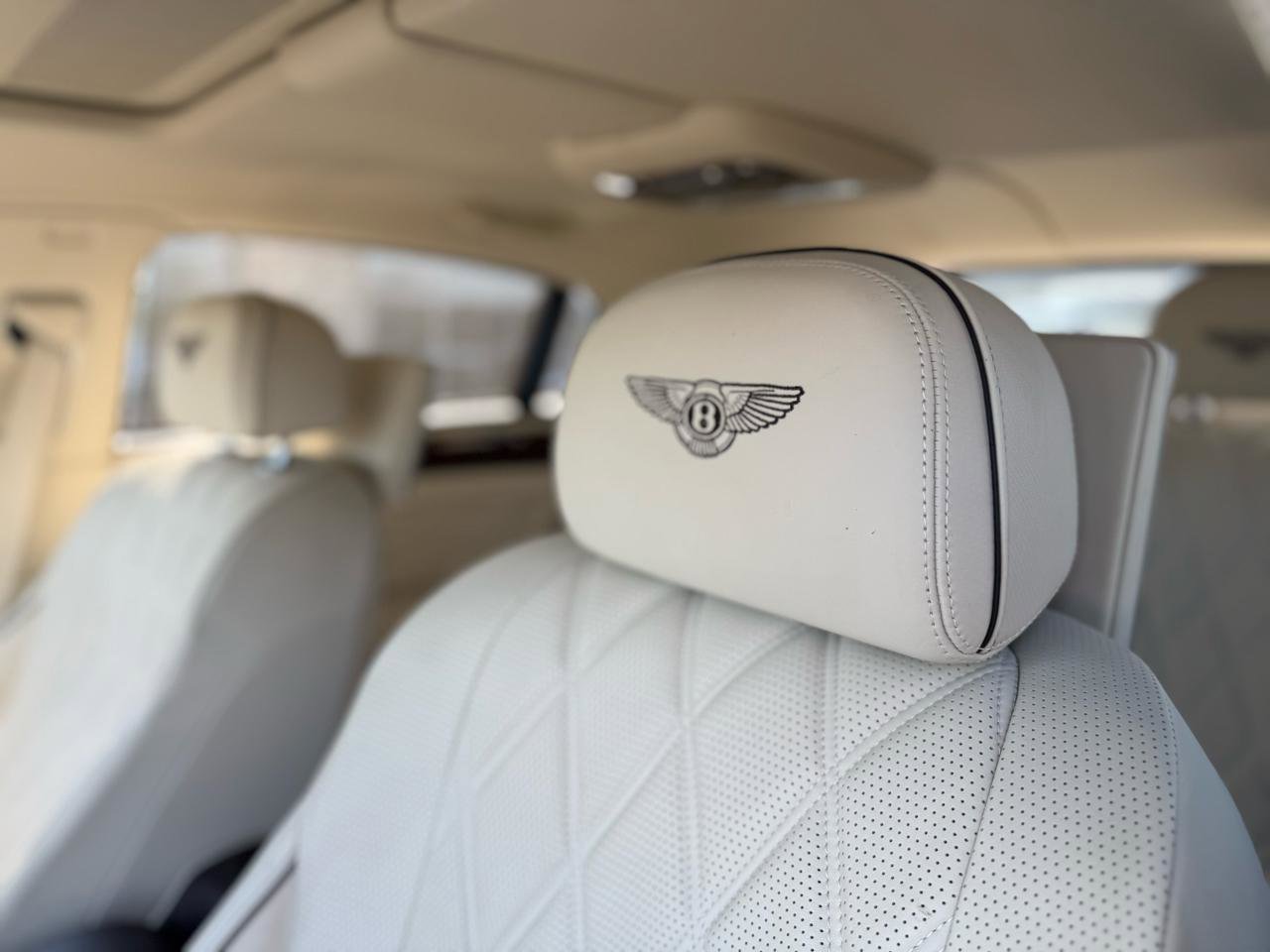 Used 2014 Bentley Flying Spur W12 AWD/4WD image 15