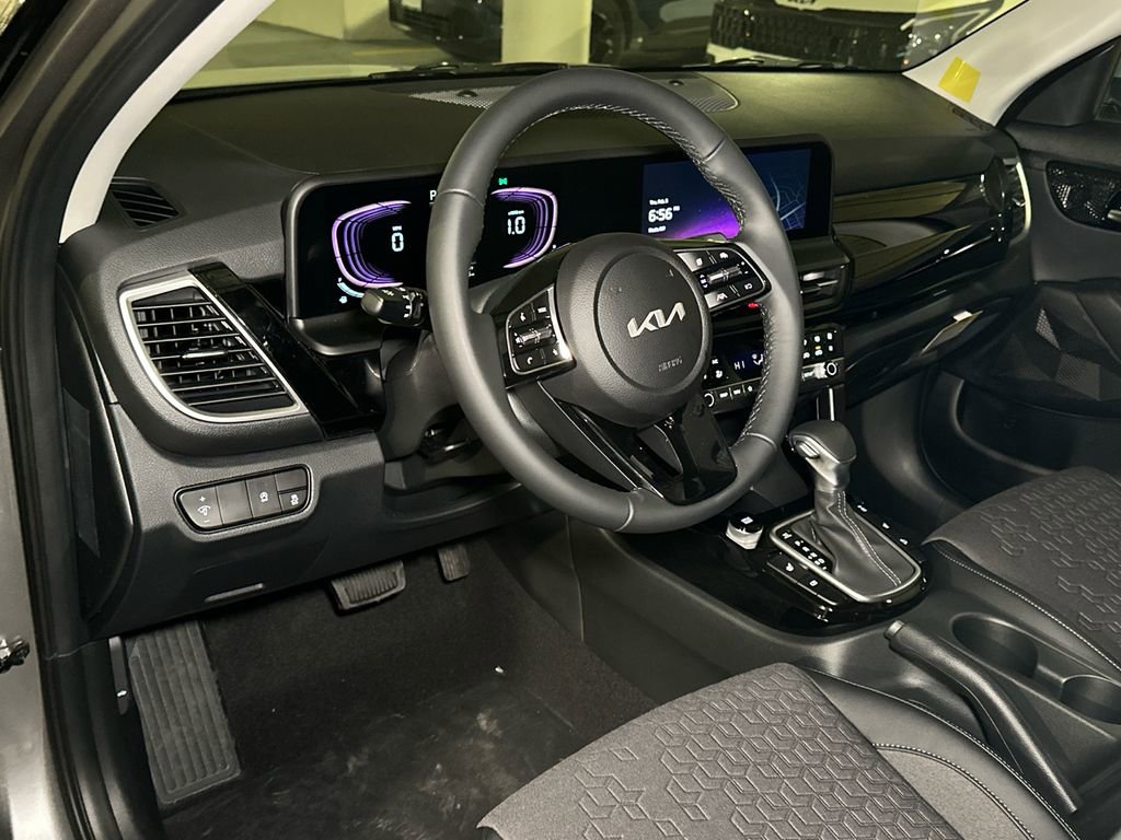 New 2026 Kia Seltos S image 16