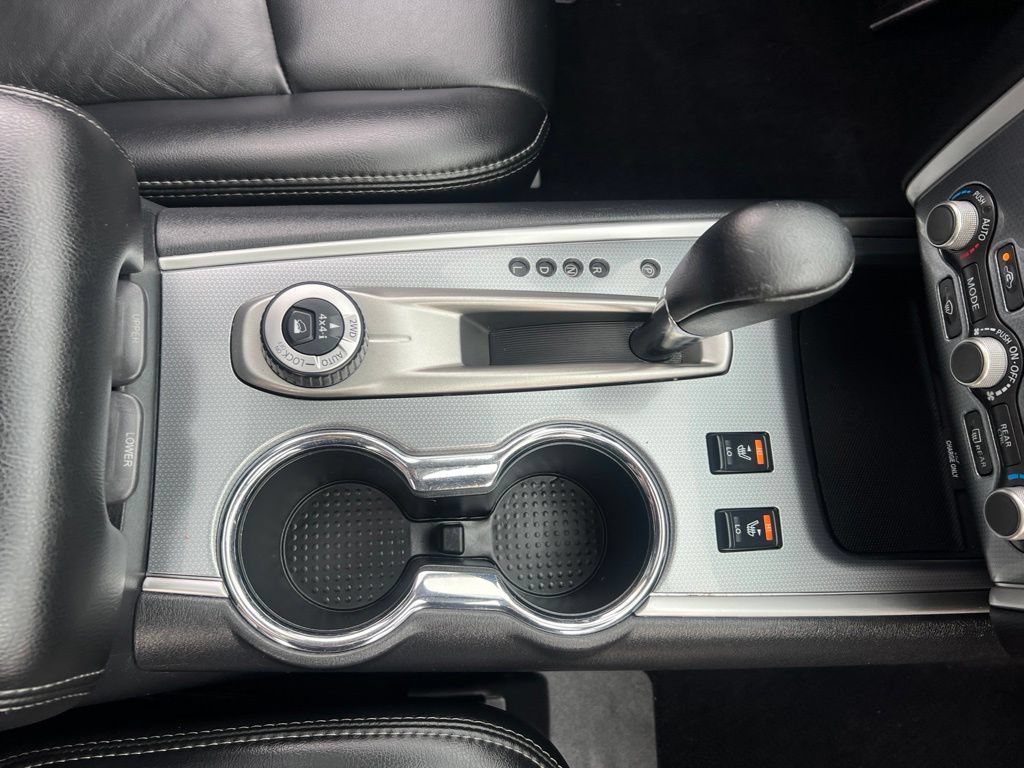 Used 2019 Nissan Pathfinder SL w/ SL Premium Package AWD/4WD image 25