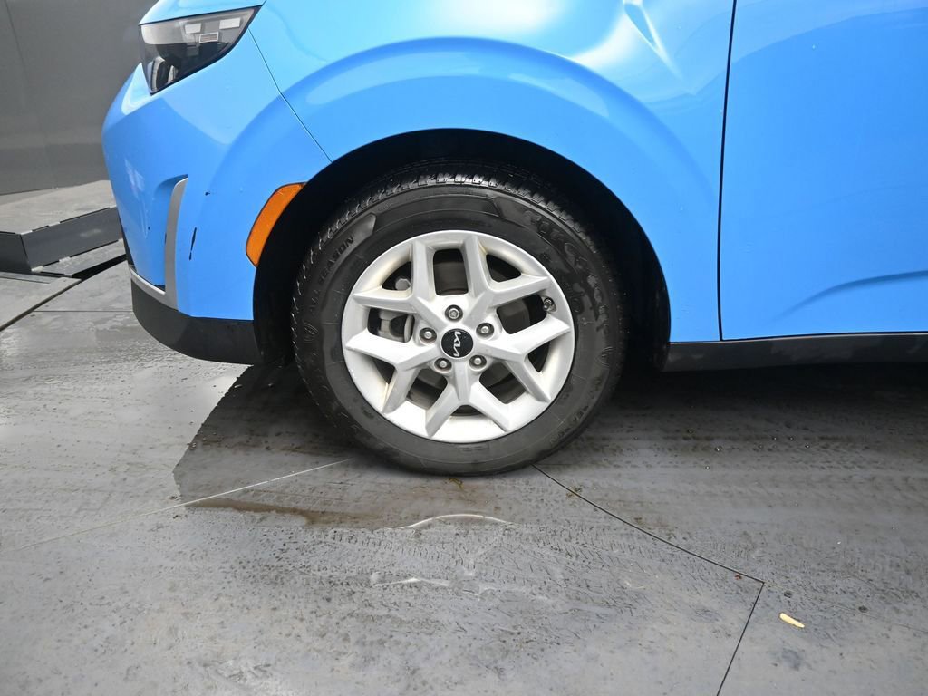 Used 2024 Kia Soul S image 14