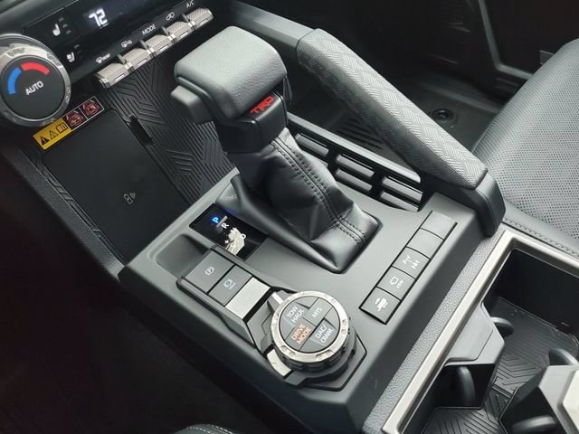New 2026 Toyota 4Runner TRD Off-Road Premium AWD/4WD image 34