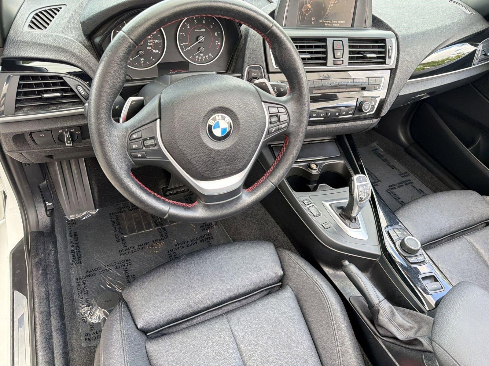Used 2017 BMW 230i Convertible RWD image 4