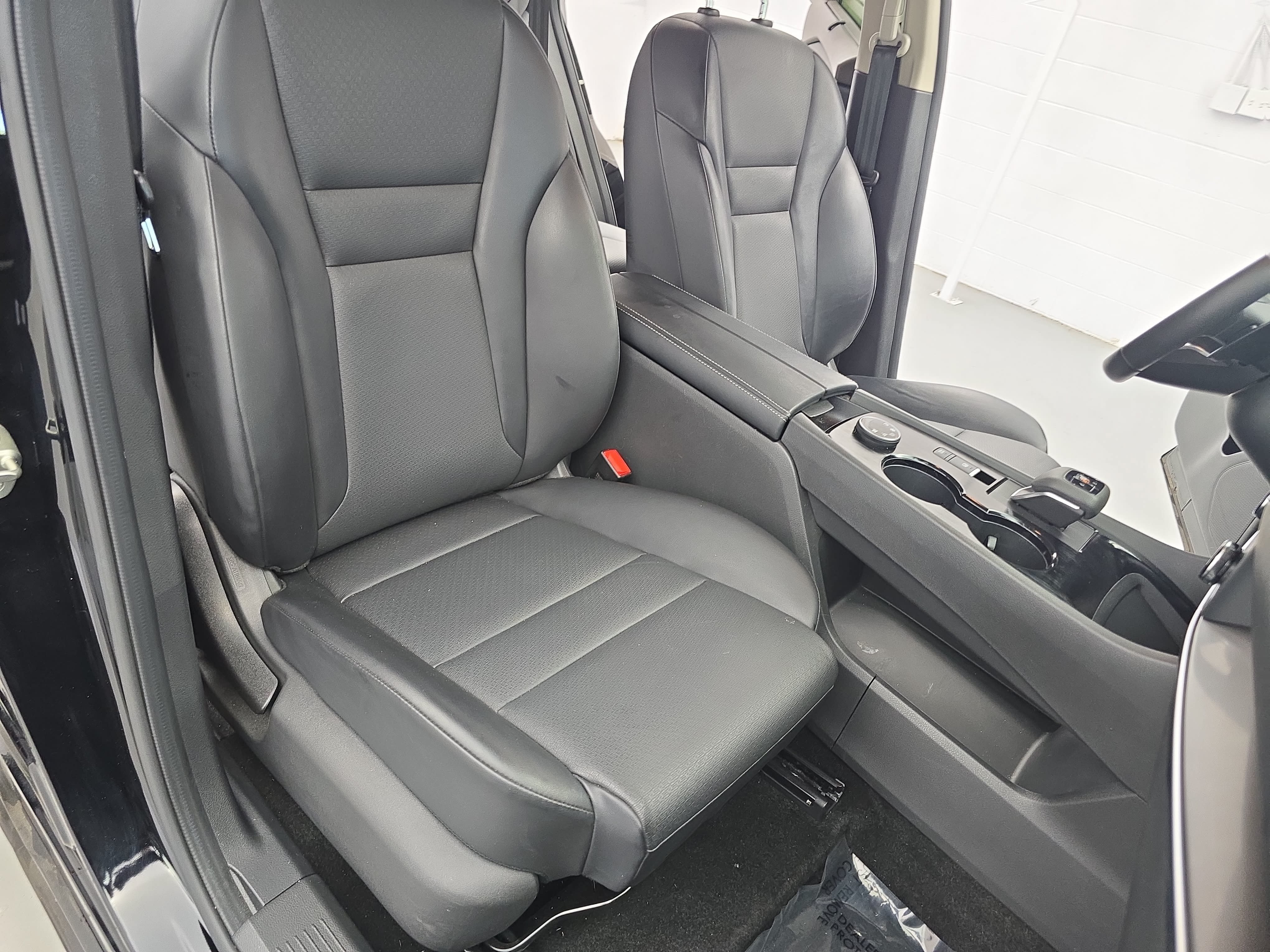 Certified 2023 Nissan Rogue SV w/ SV Premium B Package AWD/4WD image 10