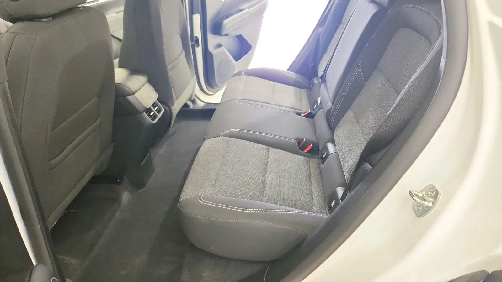 Used 2026 GMC Terrain Elevation FWD image 33